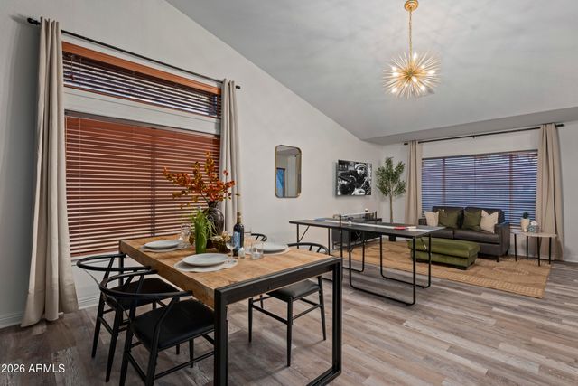 1570 E SAN TAN Street, Chandler, AZ 85225