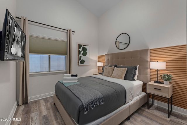 1570 E SAN TAN Street, Chandler, AZ 85225