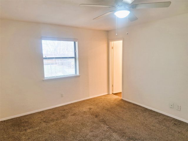 628 Edwards Drive, Saginaw, TX 76179