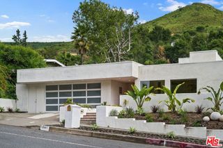 1248 Bienveneda Avenue, Pacific Palisades, CA 90272
