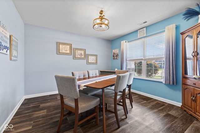 848 Coralberry Lane, Greenwood, IN 46143