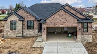 45550 Gable Drive, Macomb Twp, MI 48044
