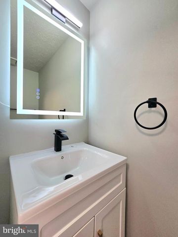 14412 MARLBOROUGH DR, Upper Marlboro, MD 20772