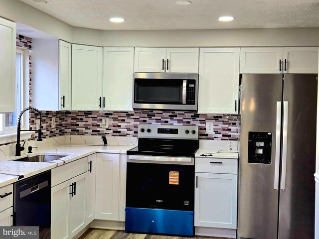 14412 MARLBOROUGH DR, Upper Marlboro, MD 20772