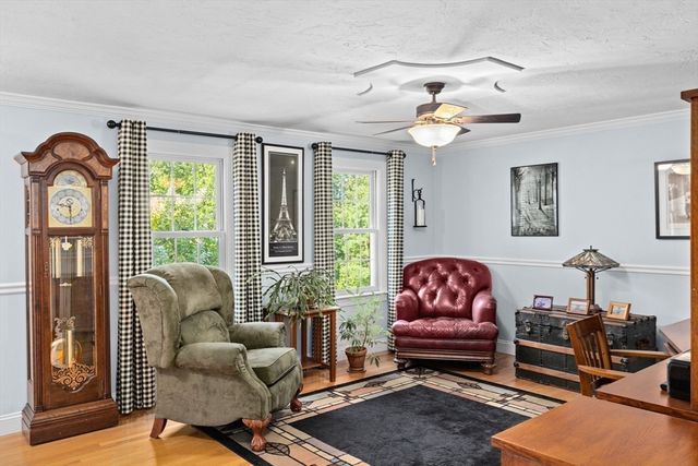 4 Clapp, Bourne, MA 02562