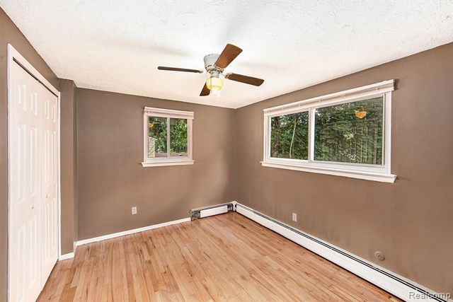 23225 Albion Avenue, Farmington Hills, MI 48336