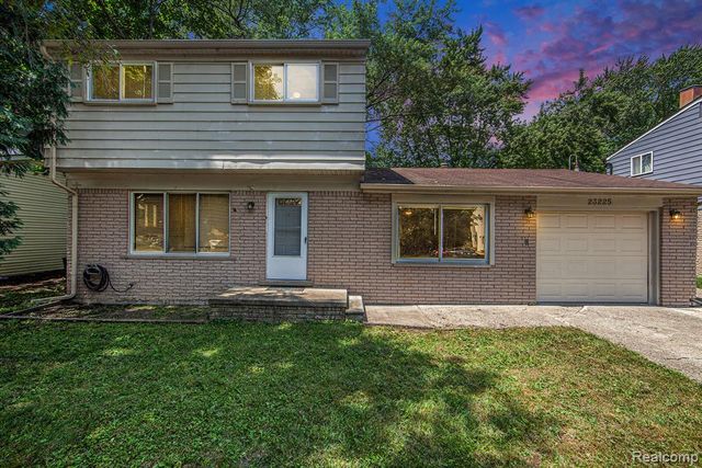 23225 Albion Avenue, Farmington Hills, MI 48336