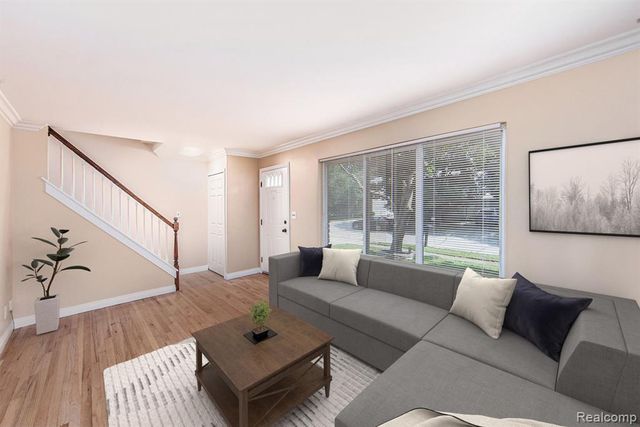 23225 Albion Avenue, Farmington Hills, MI 48336