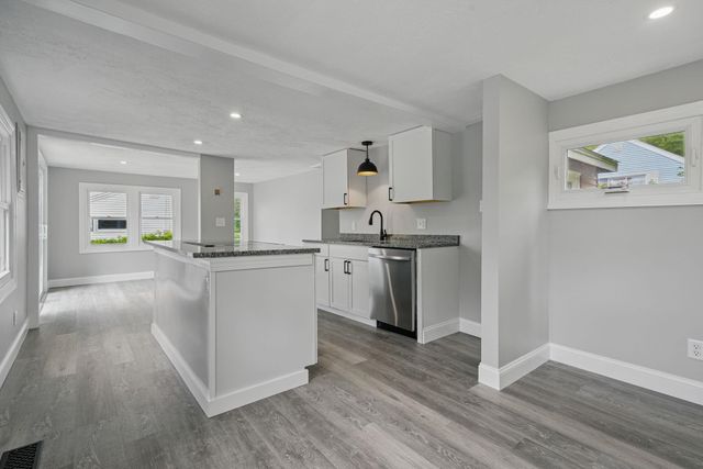 3 Hanson Way, Hollis, NH 03049
