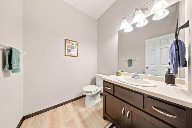 12226 River Valley Drive, Burnsville, MN 55337