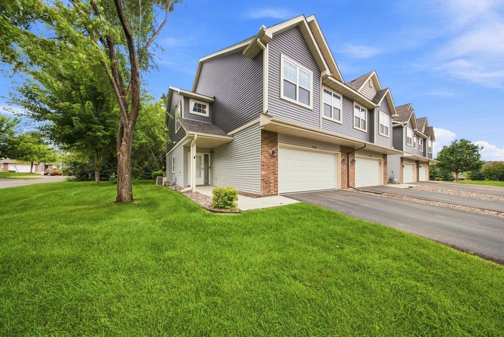 12226 River Valley Drive, Burnsville, MN 55337