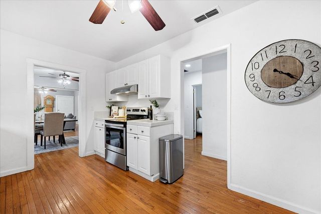 5940 Stanley Ave, Carmichael, CA 95608