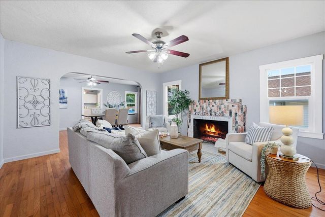 5940 Stanley Ave, Carmichael, CA 95608