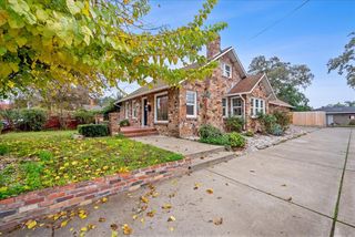 5940 Stanley Ave, Carmichael, CA 95608