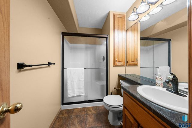 305 N La Salle Ave Avenue, Sioux Falls, SD 57110