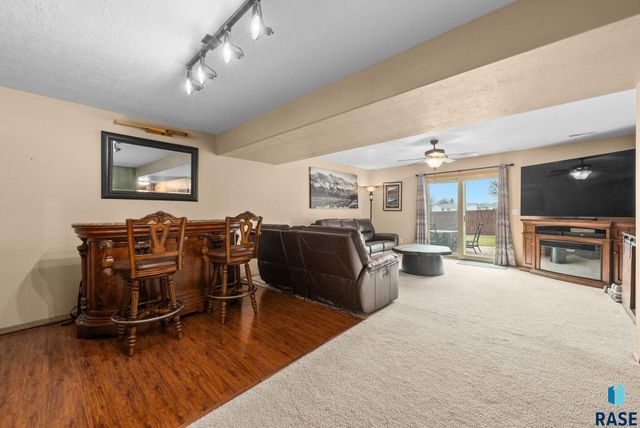 305 N La Salle Ave Avenue, Sioux Falls, SD 57110