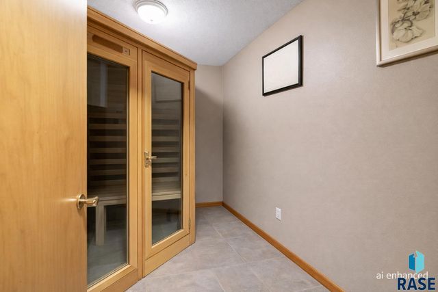 305 N La Salle Ave Avenue, Sioux Falls, SD 57110