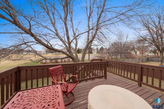 305 N La Salle Ave Avenue, Sioux Falls, SD 57110