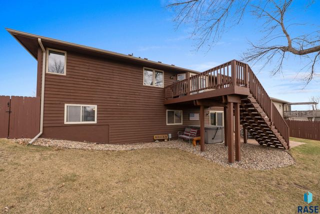 305 N La Salle Ave Avenue, Sioux Falls, SD 57110