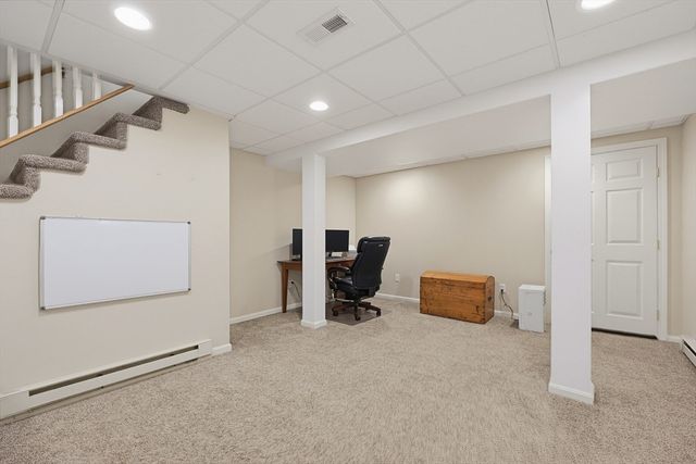 212 Laurelwood Dr 212, Hopedale, MA 01747
