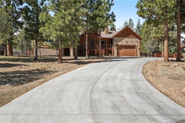 1039 Heritage Trail, Big Bear City, CA 92314