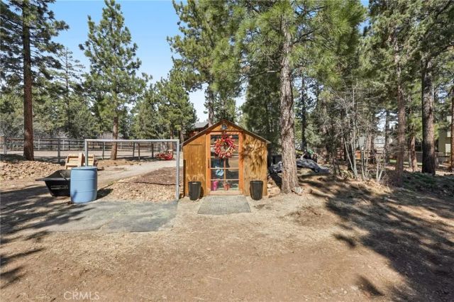 1039 Heritage Trail, Big Bear City, CA 92314