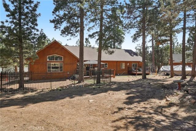 1039 Heritage Trail, Big Bear City, CA 92314