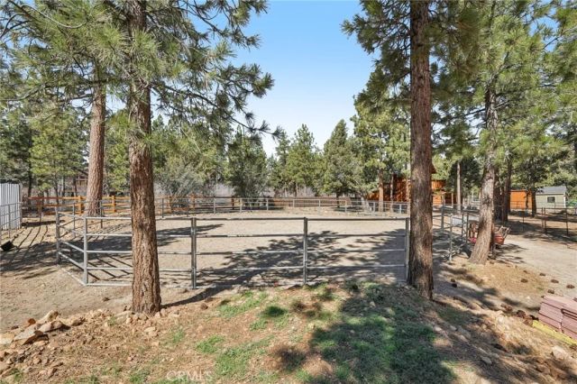 1039 Heritage Trail, Big Bear City, CA 92314