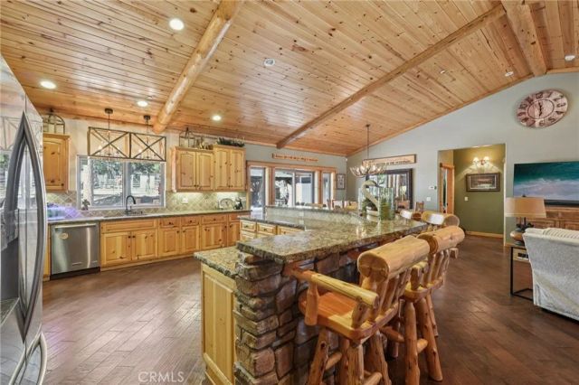 1039 Heritage Trail, Big Bear City, CA 92314