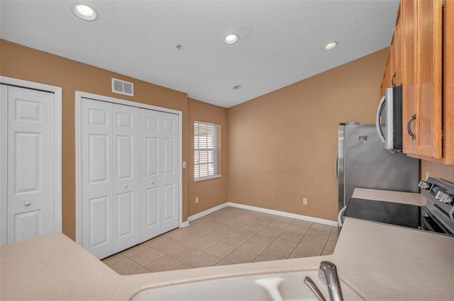 2847 METRO SEVILLA DR 105, Orlando, FL 32835