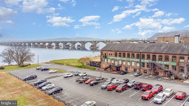 427 HELLAM ST, Wrightsville, PA 17368