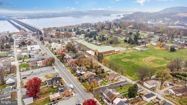 427 HELLAM ST, Wrightsville, PA 17368