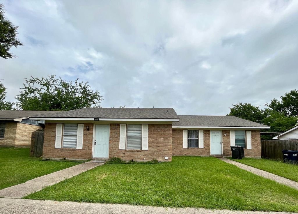 1404 Rescue Court, College Station, TX 77845