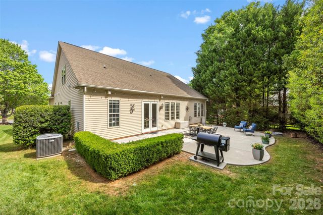 8105 Prescot Glen Parkway, Waxhaw, NC 28173