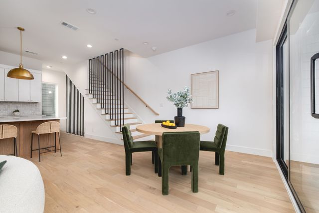 3053 Wycliff Avenue 203, Dallas, TX 75219