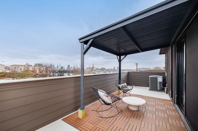 3053 Wycliff Avenue 203, Dallas, TX 75219