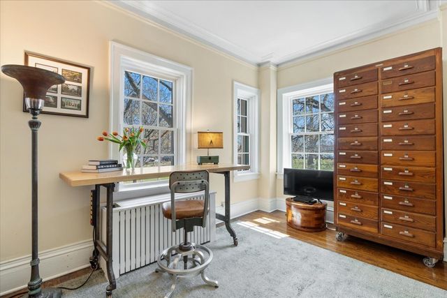 2608 N Lakeview Avenue 2D, Chicago, IL 60614