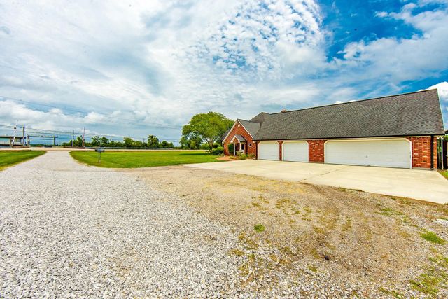 7404 Highway 1, Lockport, LA 70374