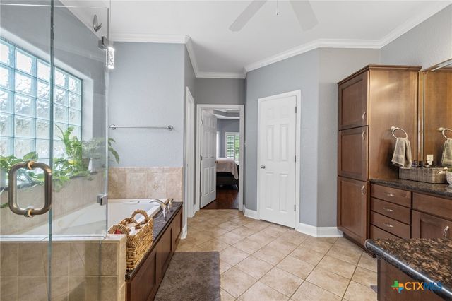 408 O W Lowrey, Salado, TX 76571