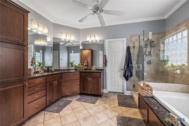 408 O W Lowrey, Salado, TX 76571