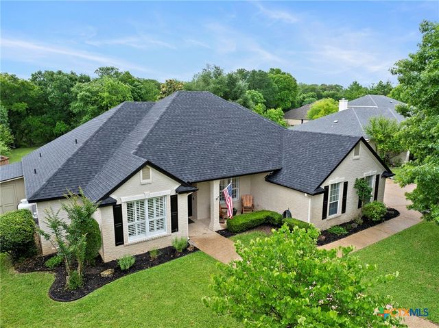 408 O W Lowrey, Salado, TX 76571