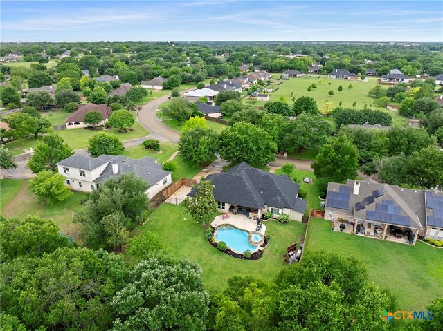 408 O W Lowrey, Salado, TX 76571