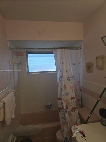 3847 S Cir Dr 9, Hollywood, FL 33021
