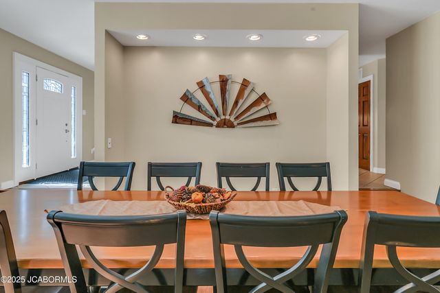 4200 WINDY HILL LANE, Jefferson City, MO 65101