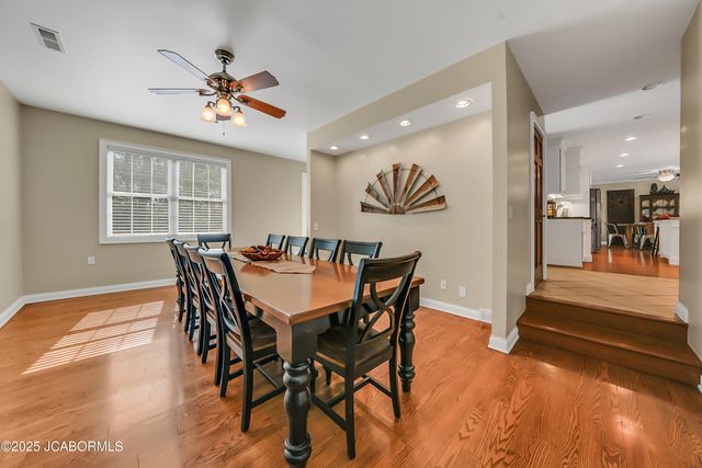 4200 WINDY HILL LANE, Jefferson City, MO 65101