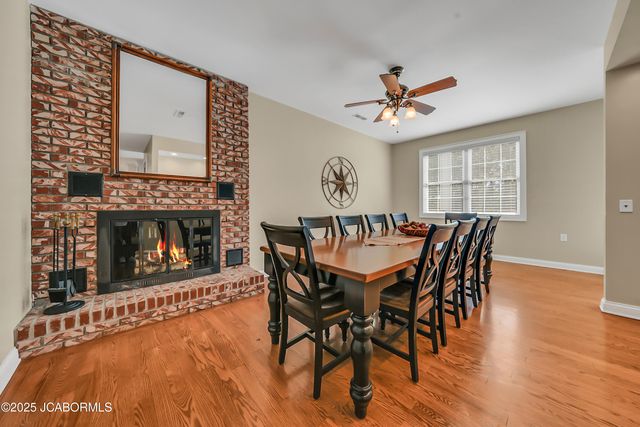 4200 WINDY HILL LANE, Jefferson City, MO 65101