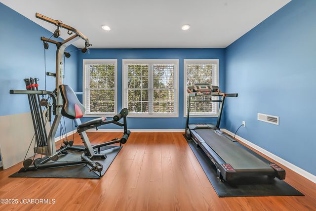 4200 WINDY HILL LANE, Jefferson City, MO 65101