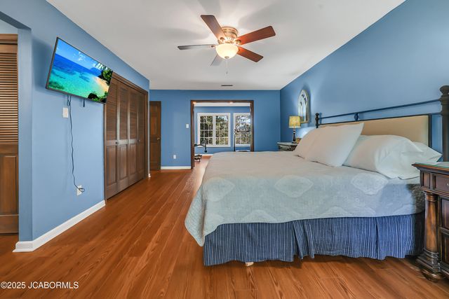 4200 WINDY HILL LANE, Jefferson City, MO 65101