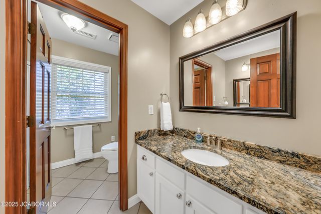 4200 WINDY HILL LANE, Jefferson City, MO 65101