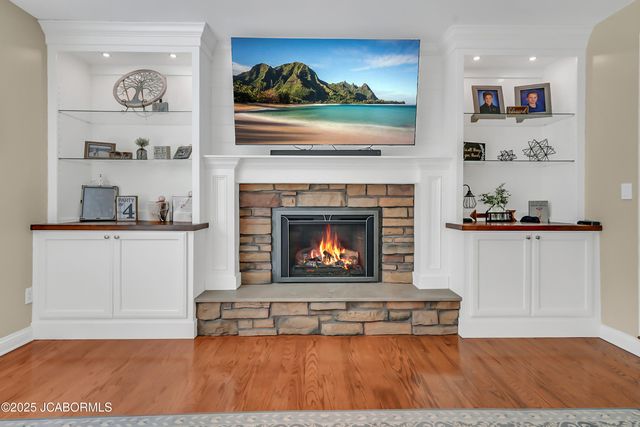 4200 WINDY HILL LANE, Jefferson City, MO 65101